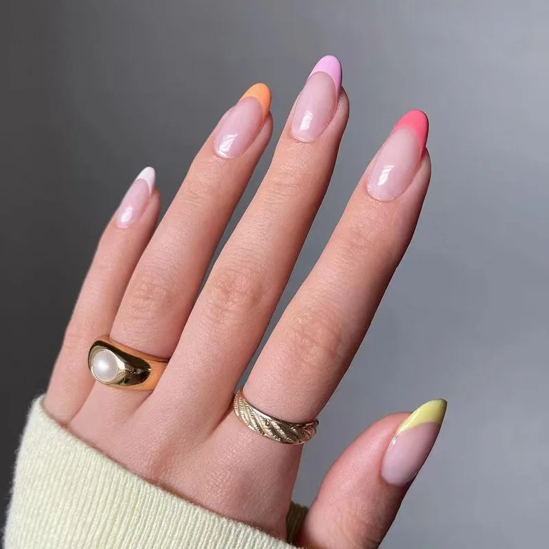 Paquete de 24 uñas postizas de - Tech Accessories Box reseña y precio